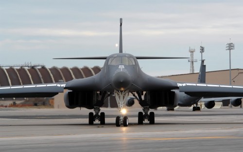 Twenty B-1 Bombers from Dyess Air Force Base, T.X., 07 November 2007, line up on the flight line of 